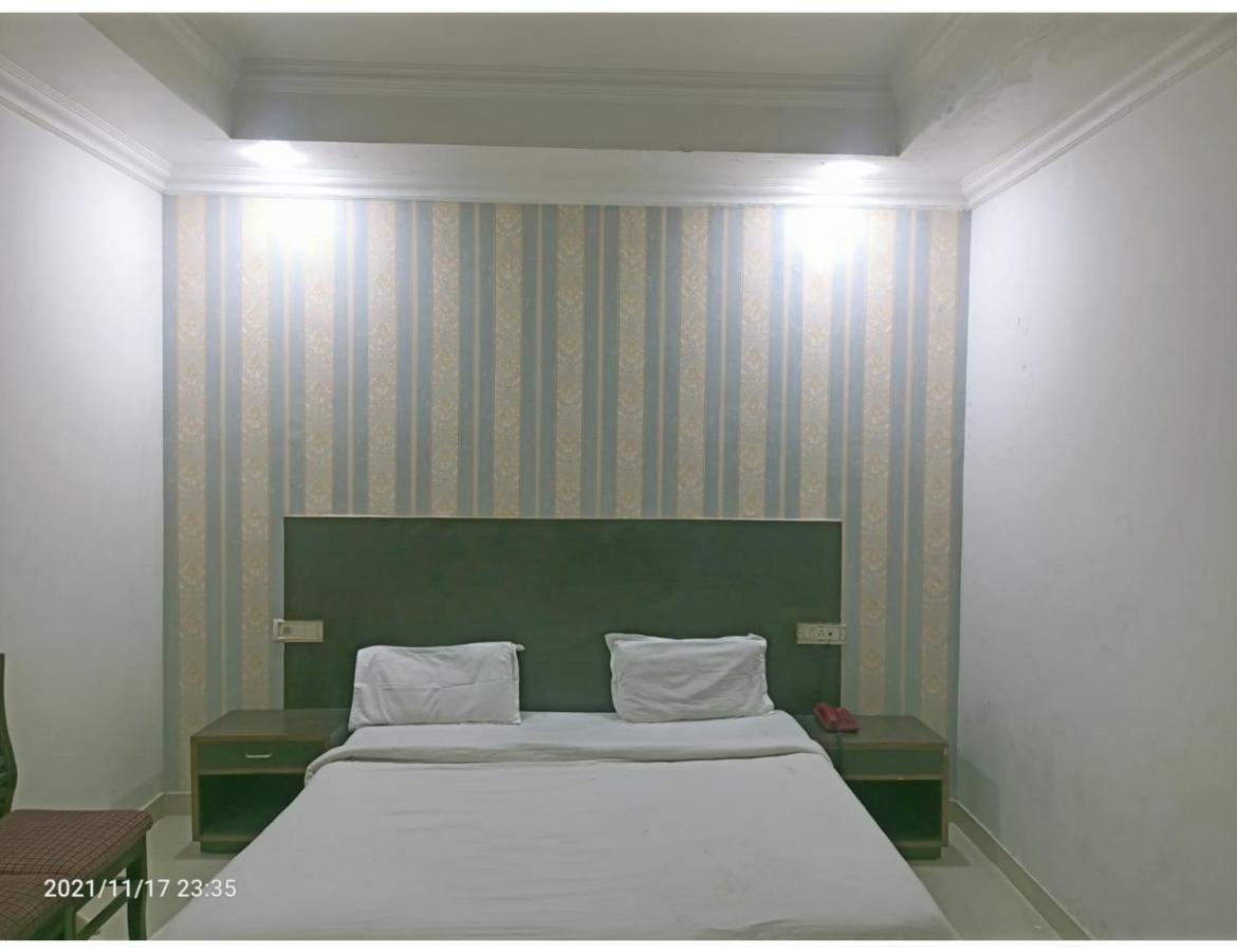 Hotel Kishore International, Amritsar Ngoại thất bức ảnh
