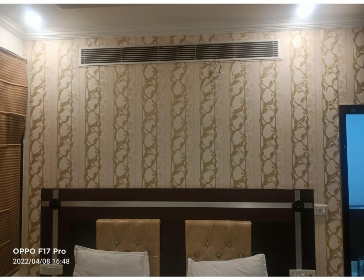 Hotel Kishore International, Amritsar Ngoại thất bức ảnh